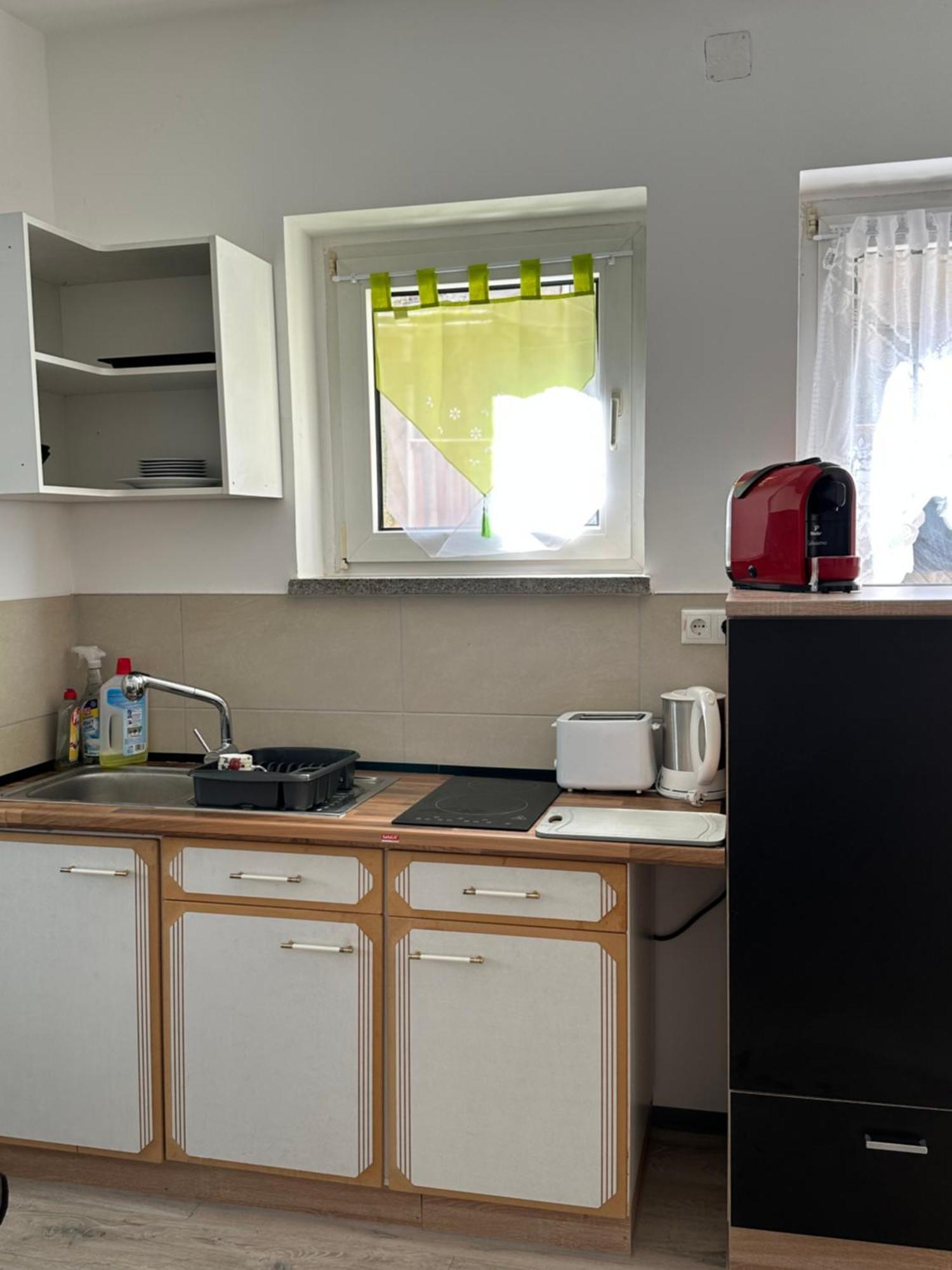 Ein Zimmer Wohnung Am Markt Oelsnitz  Экстерьер фото